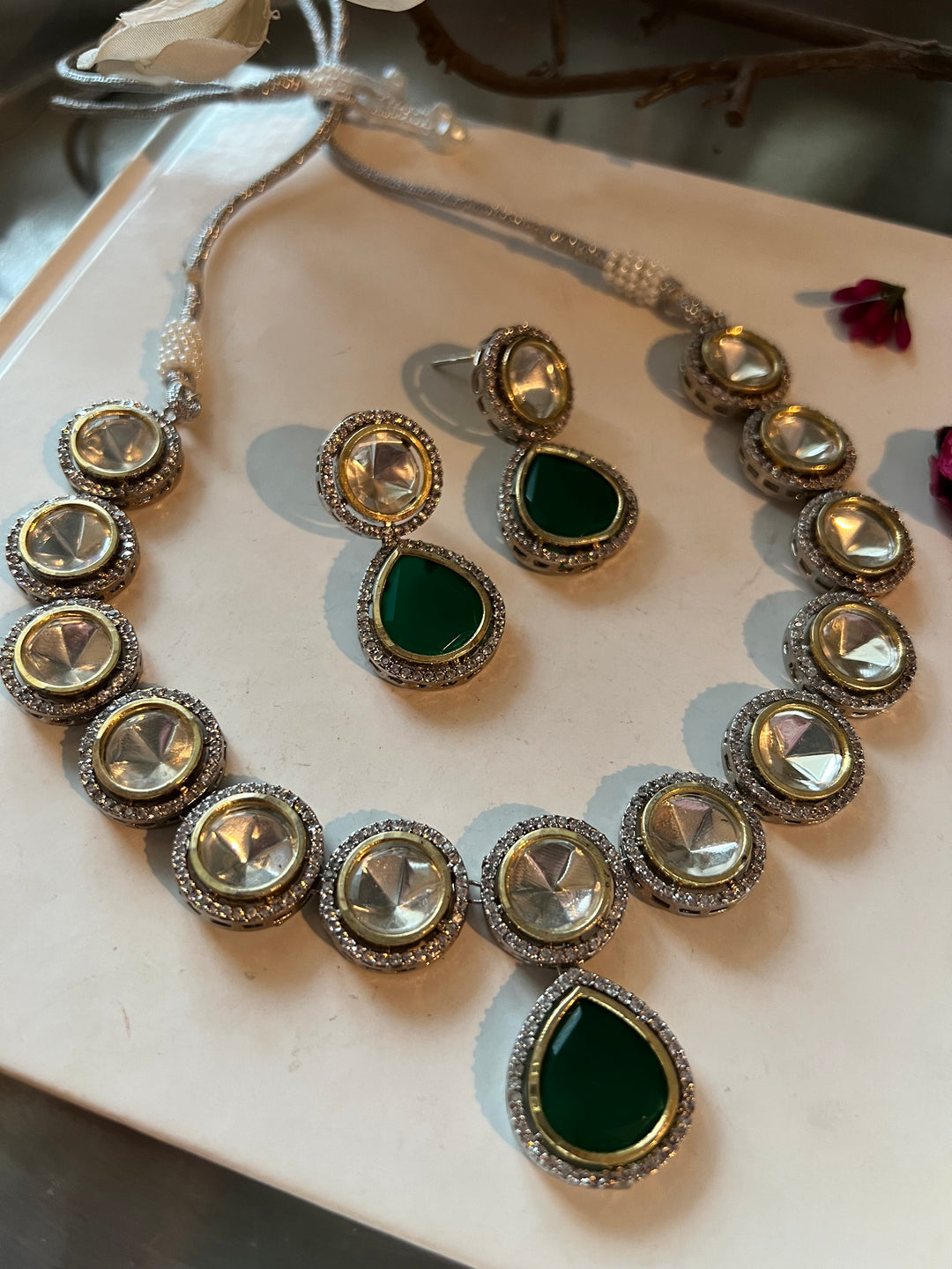 Exquisite Victorian Kundan Choker Necklace with Earrings - Timeless Elegance and Royal Charm