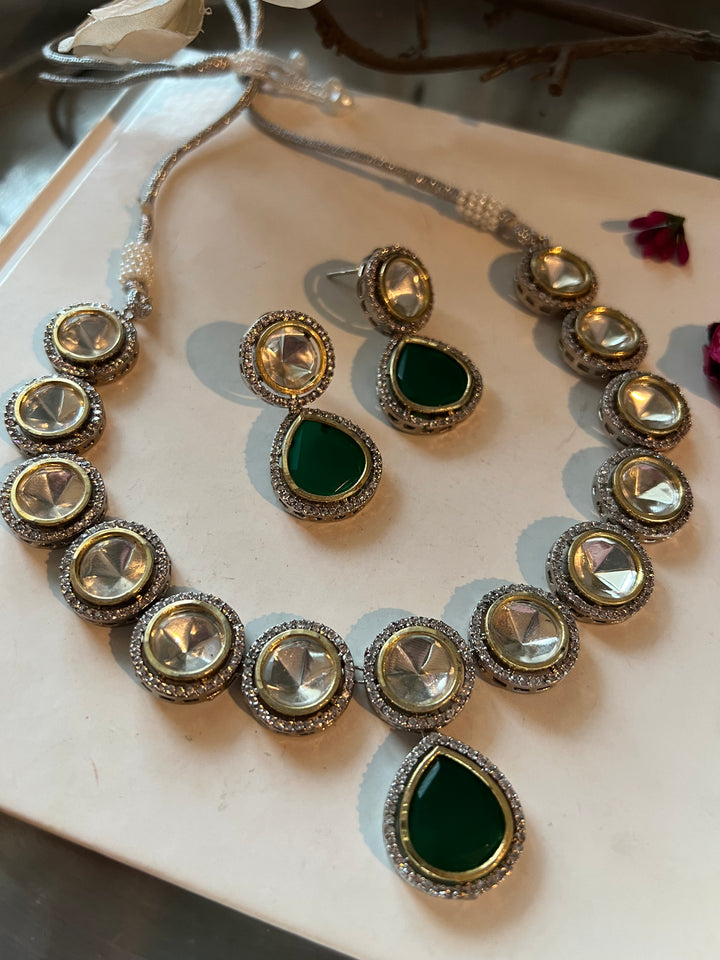 Exquisite Victorian Kundan Choker Necklace with Earrings - Timeless Elegance and Royal Charm