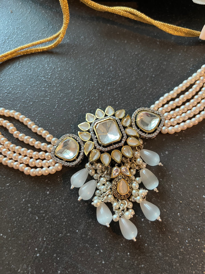 Exquisite Victorian Kundan Choker Necklace with Earrings - Timeless Elegance and Royal Charm