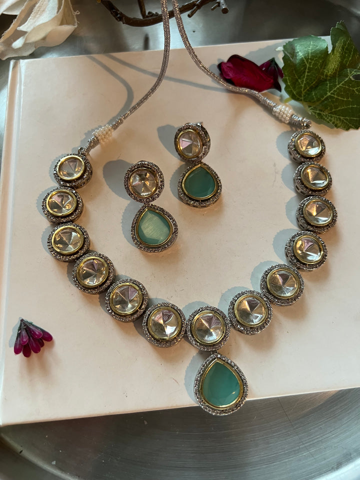 Exquisite Victorian Kundan Choker Necklace with Earrings - Timeless Elegance and Royal Charm