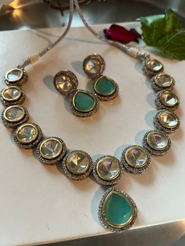 Exquisite Victorian Kundan Choker Necklace with Earrings - Timeless Elegance and Royal Charm