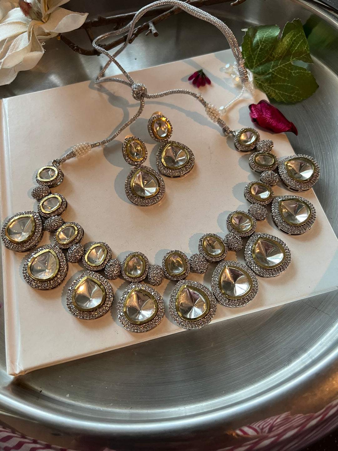 Exquisite Victorian Kundan Choker Necklace with Earrings - Timeless Elegance and Royal Charm