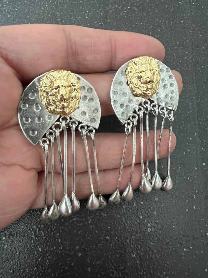 Elegant Earrings - Premium Quality, Exquisite Craftsmanship