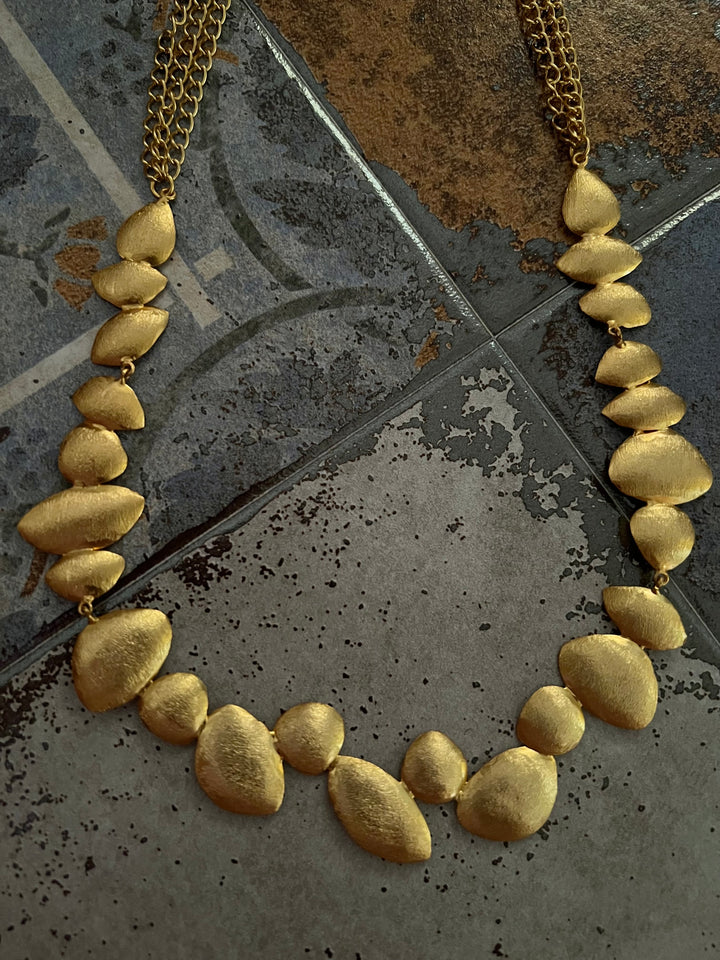 Distinctive Allure: Designer Brass Necklace (Premium Quality)