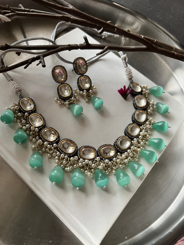 Exquisite Victorian Kundan Choker Necklace with Earrings - Timeless Elegance and Royal Charm