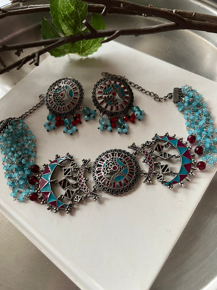 Enamelled Choker Necklace with Studs - Vintage Beauty!