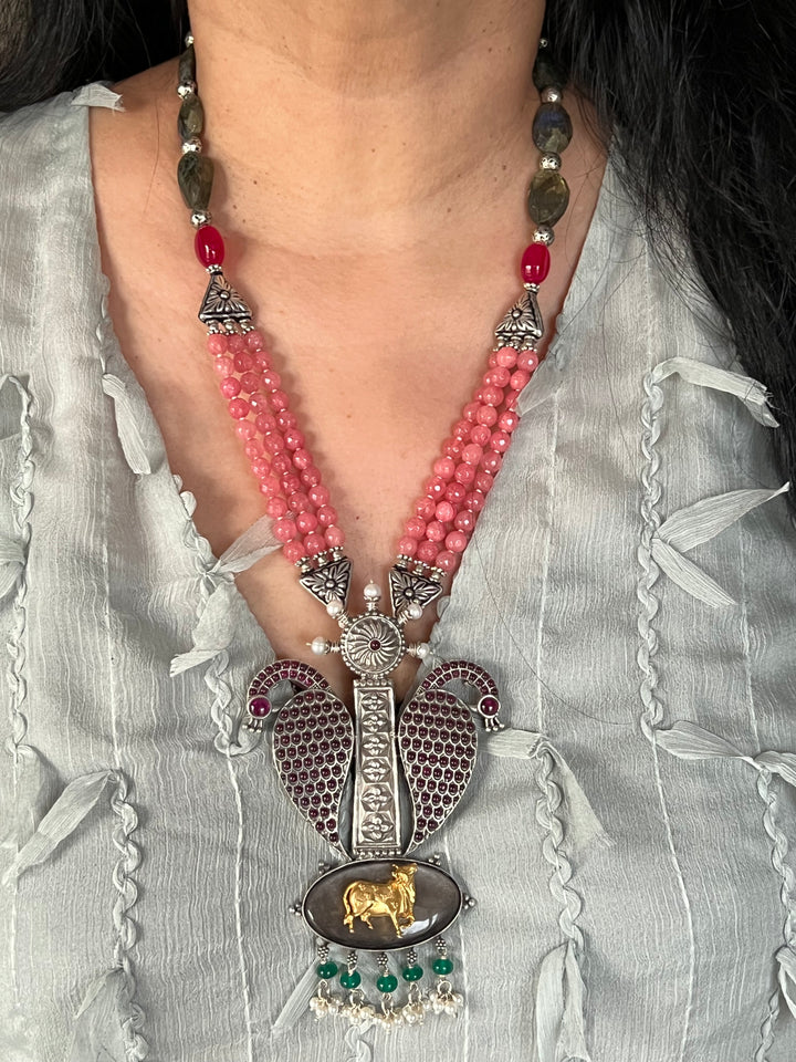 Exquisite Silver Handcrafted Fusion Pendant Necklace - Elevate Your Elegance