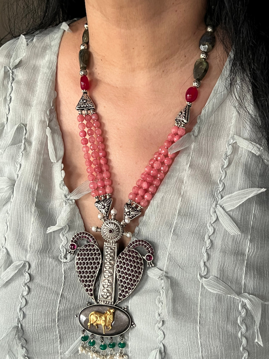 Exquisite Silver Handcrafted Fusion Pendant Necklace - Elevate Your Elegance