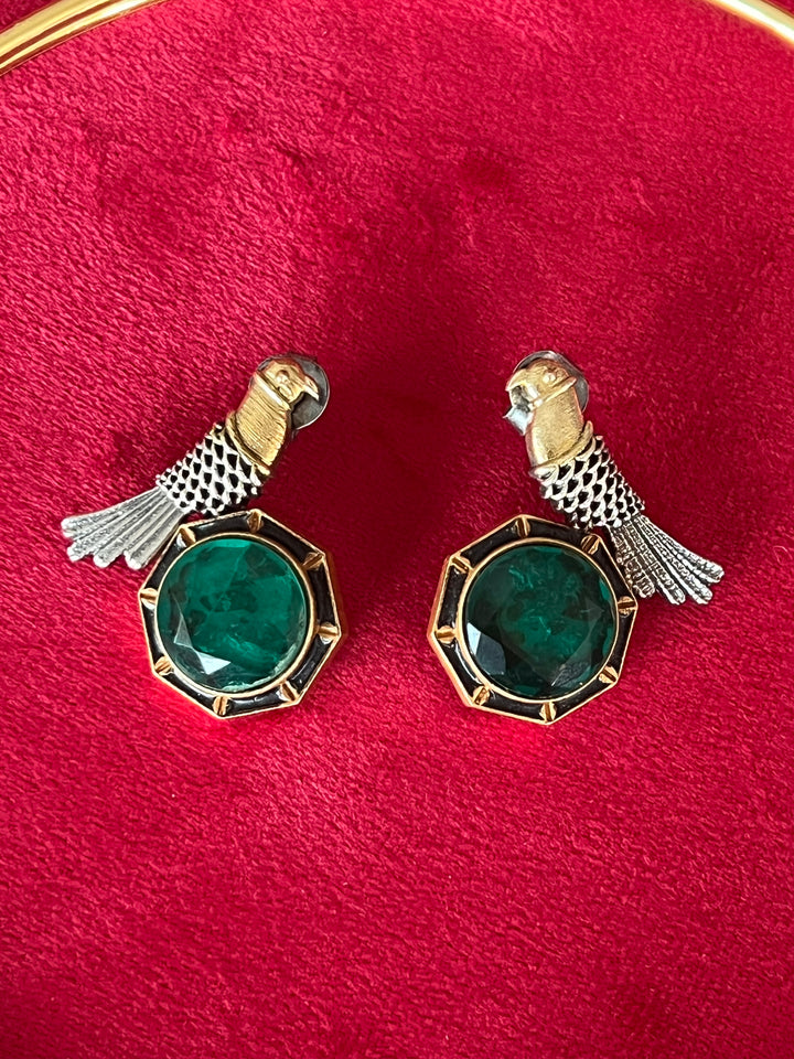 Silver Statement Hasli Necklace Set: Shine at Every Event