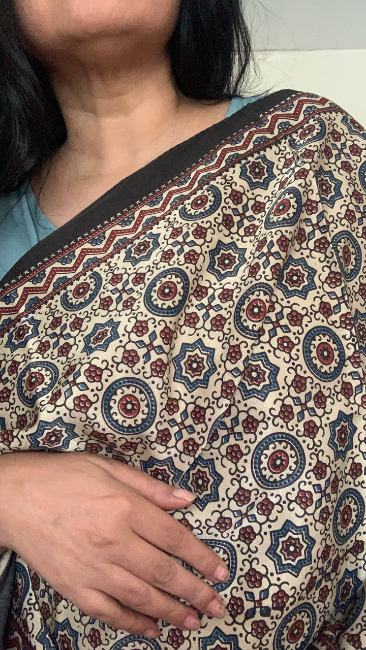 Shivka Designed Gajji Silk Stole