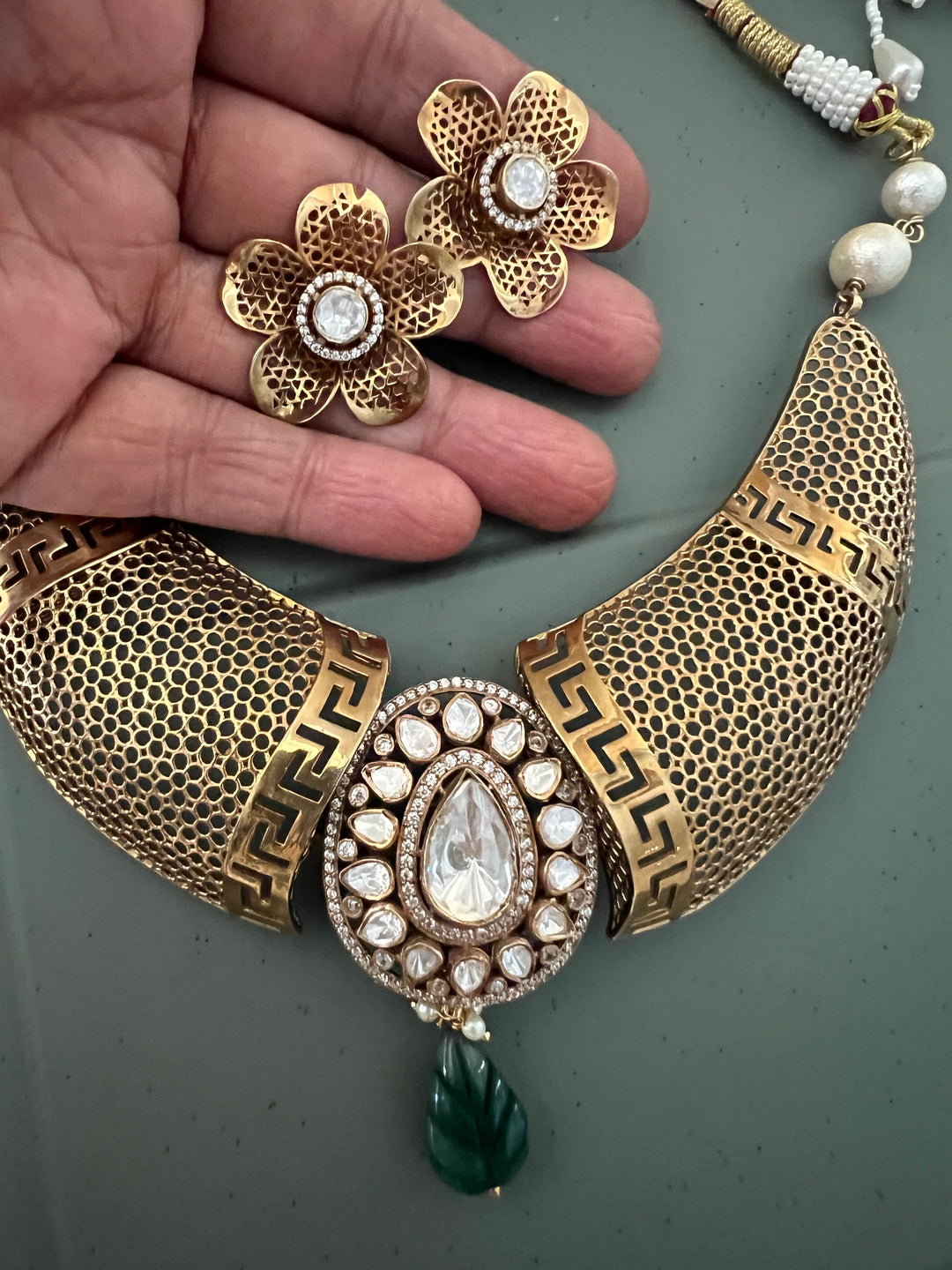 Exquisite Silver Kundan Polki Necklace Set with Carved Emerald Drop