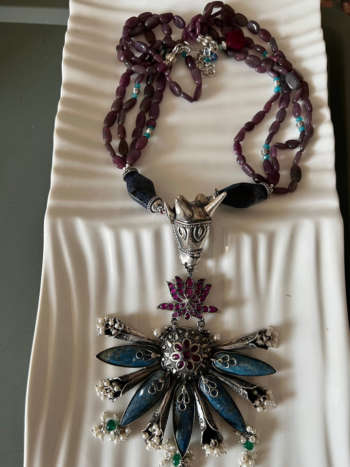 Exquisite Silver Handcrafted Fusion Pendant Necklace - Elevate Your Elegance