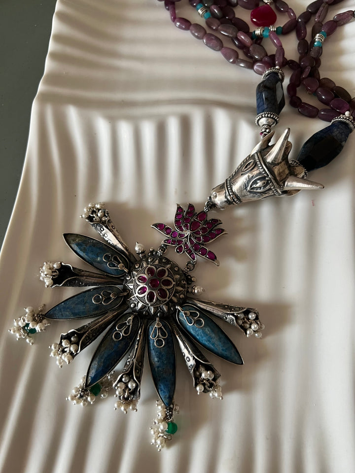 Exquisite Silver Handcrafted Fusion Pendant Necklace - Elevate Your Elegance