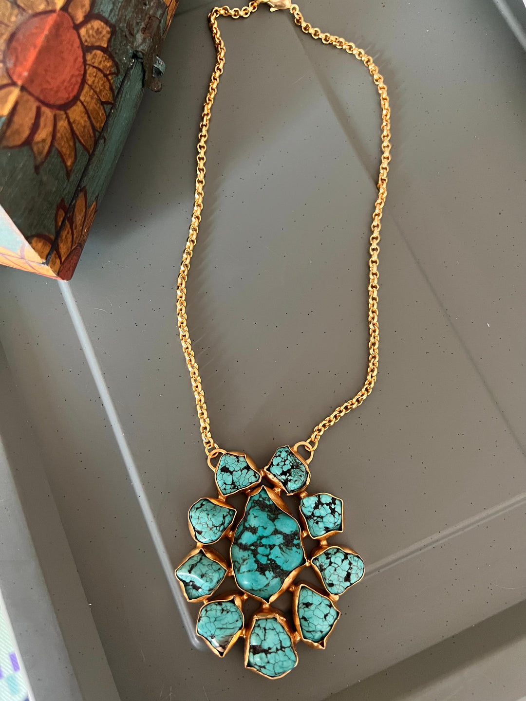 Exquisite Pendant Necklace - Elevate Your Elegance