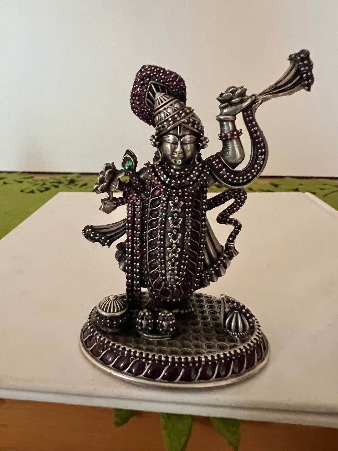 SHIVKA Divine Blessings - Handcrafted Srinath ji Idol for Divine Love and Devotion