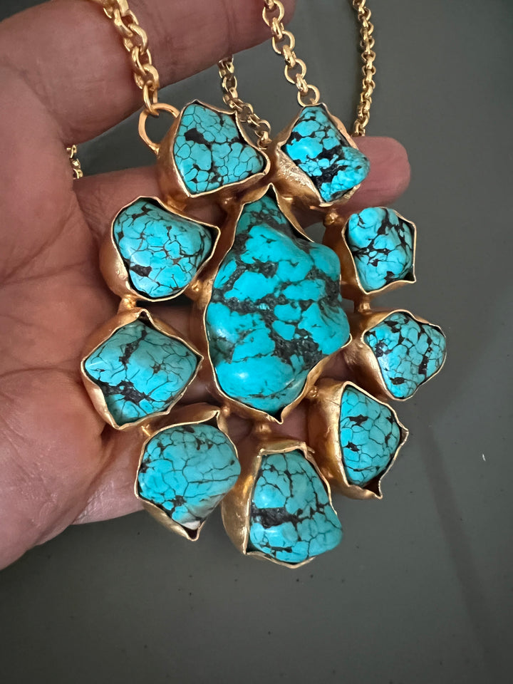 Exquisite Pendant Necklace - Elevate Your Elegance