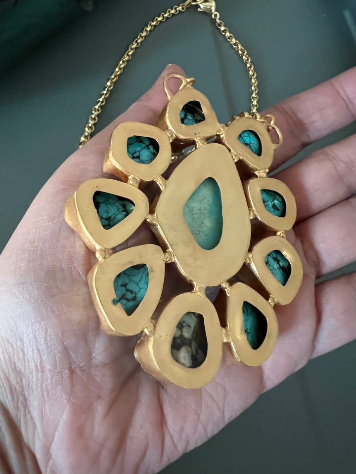 Exquisite Pendant Necklace - Elevate Your Elegance