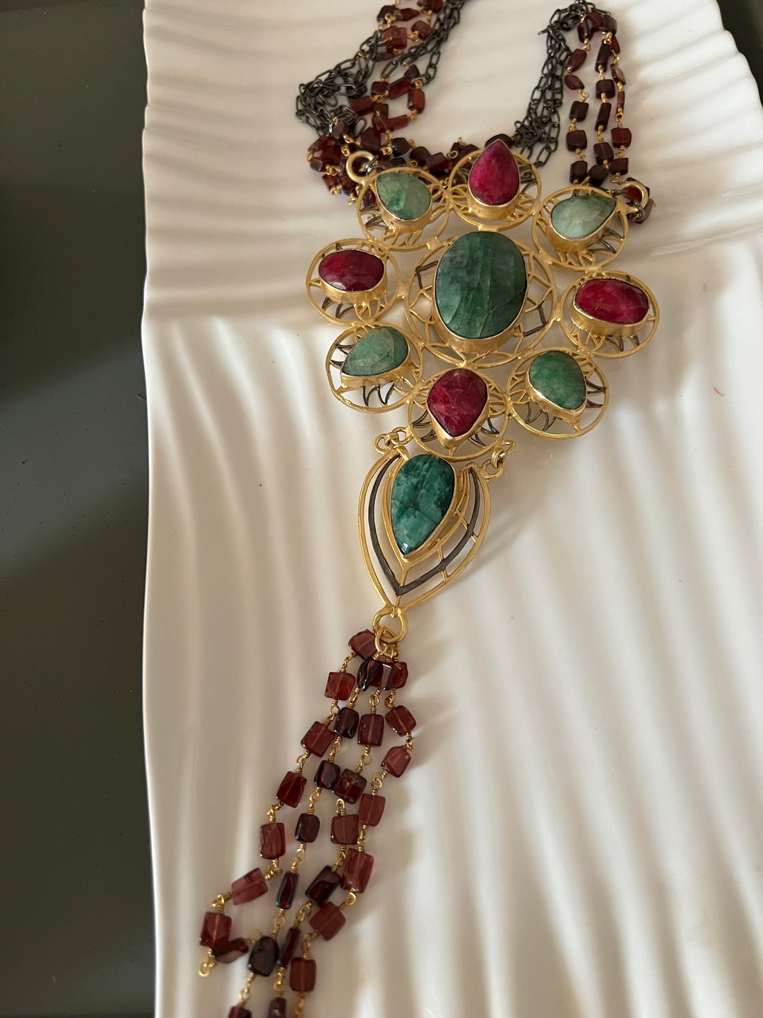 Statement Natural Sapphire Pendant Necklace - Elevate Your Elegance