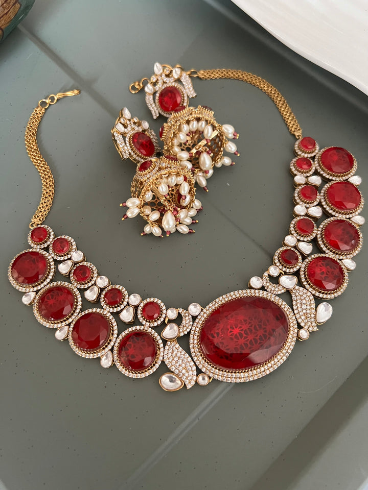 Elegant Necklace Set - Unmatched Quality and Style