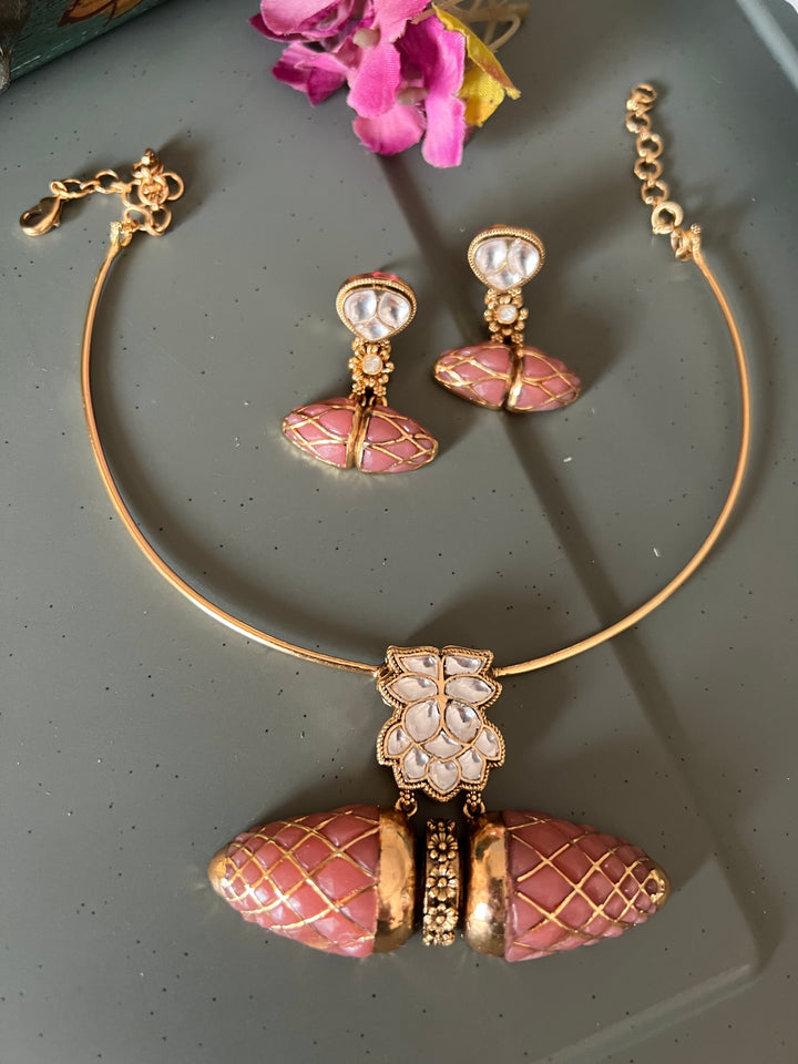 Elegant Hasli Necklace Set - Unmatched Quality and Style