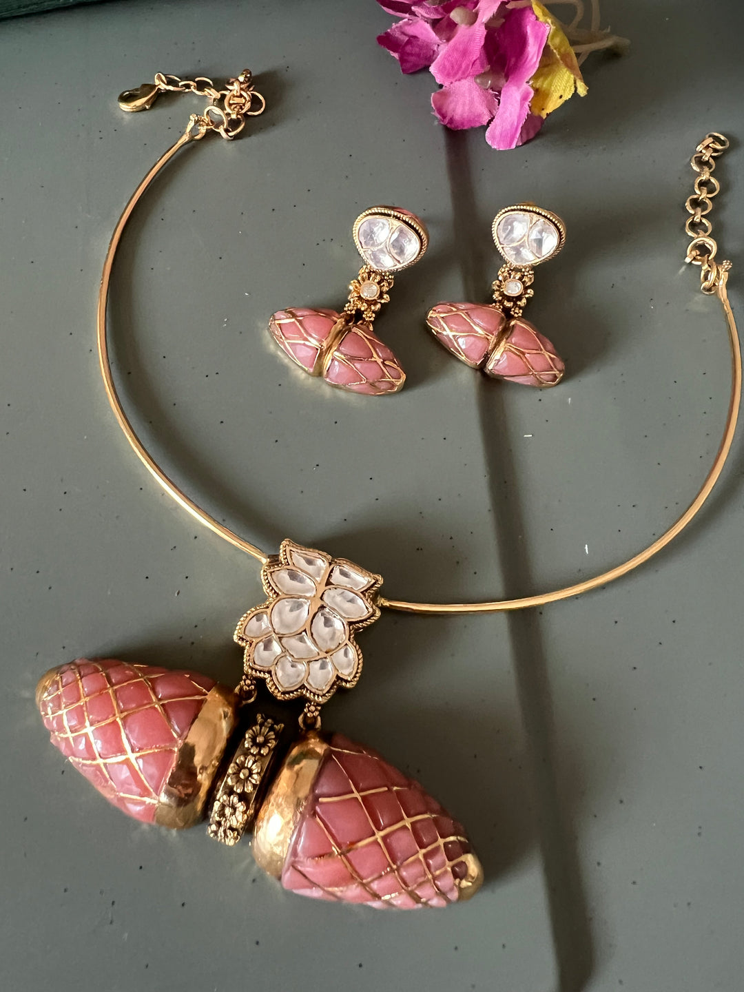 Elegant Hasli Necklace Set - Unmatched Quality and Style