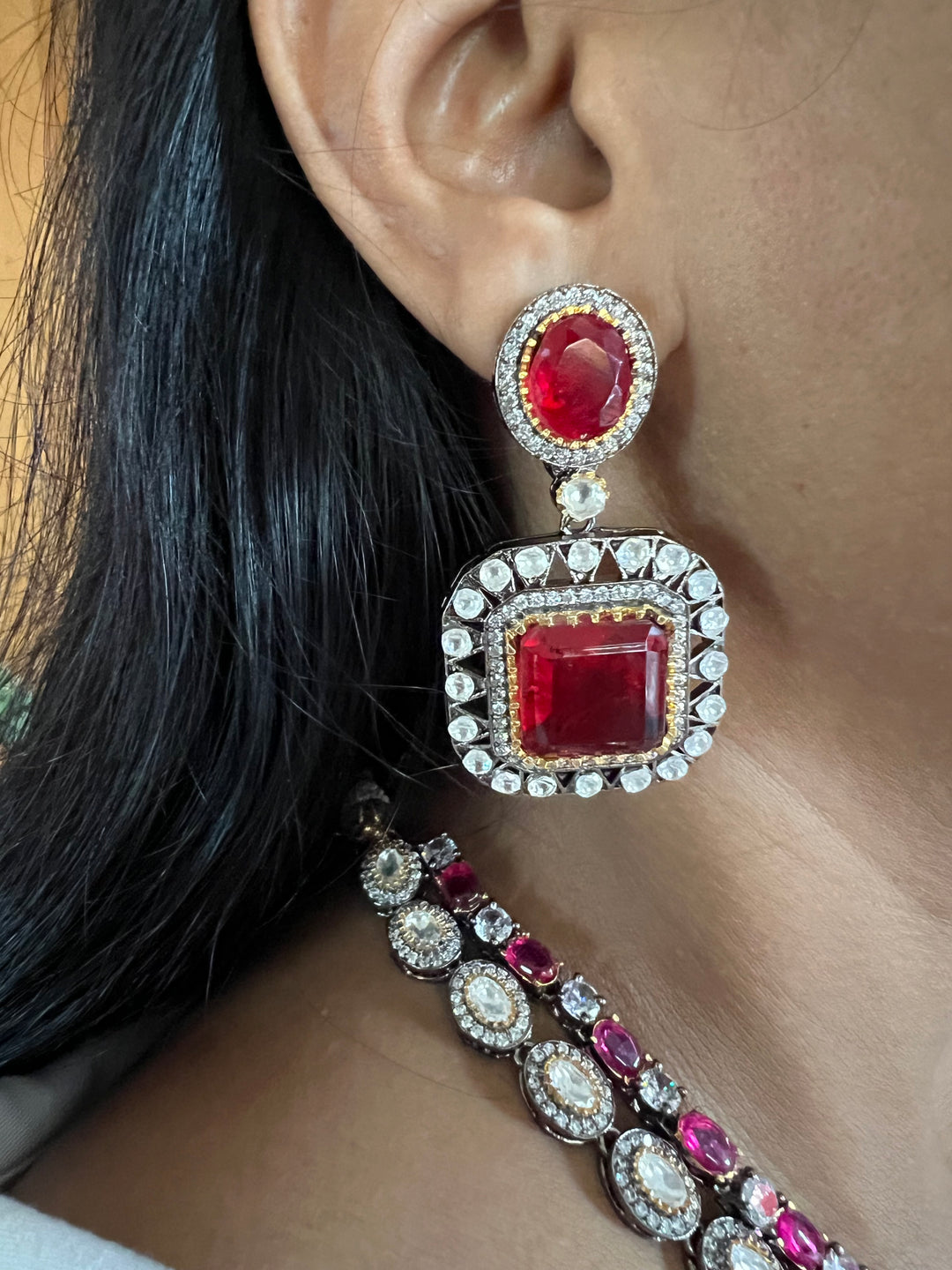 Victorian Red & Pink Necklace with Earrings - Regal Elegance for Wedding Parties!