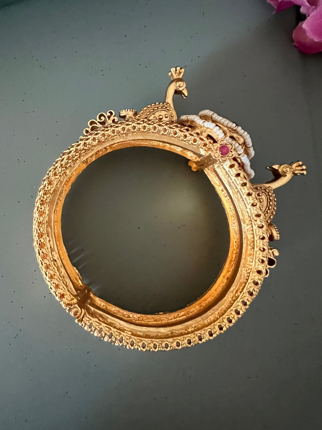 Vintage Twin Peacock Kada - Unparalleled Quality and Style