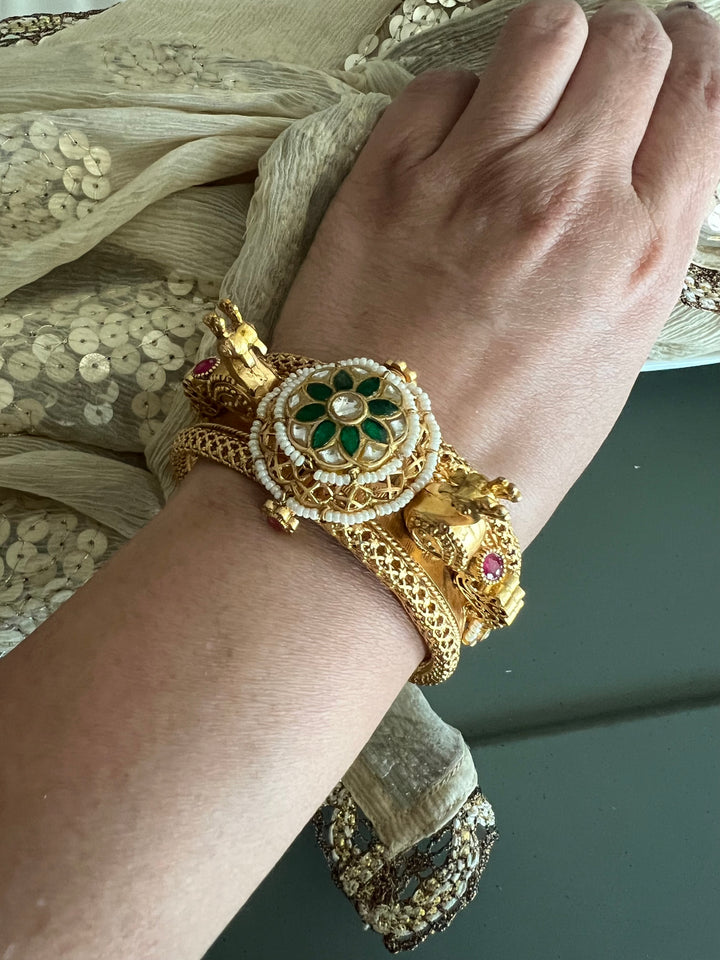 Vintage Twin Peacock Kada - Unparalleled Quality and Style