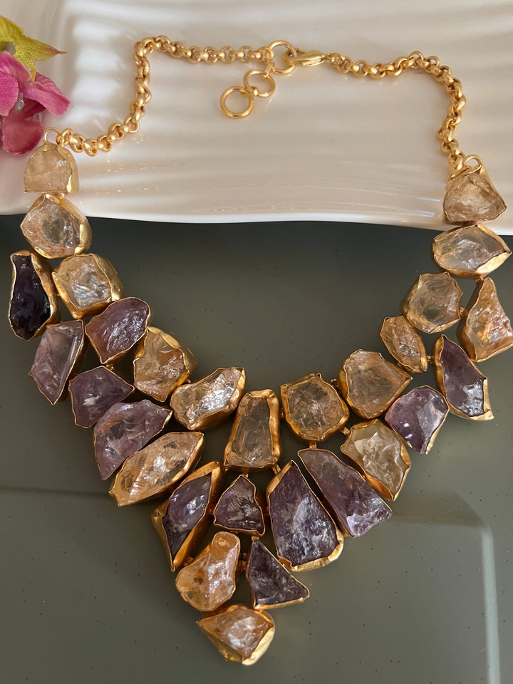 Statement Natural Stones Handmade Necklace - Elevate Your Elegance