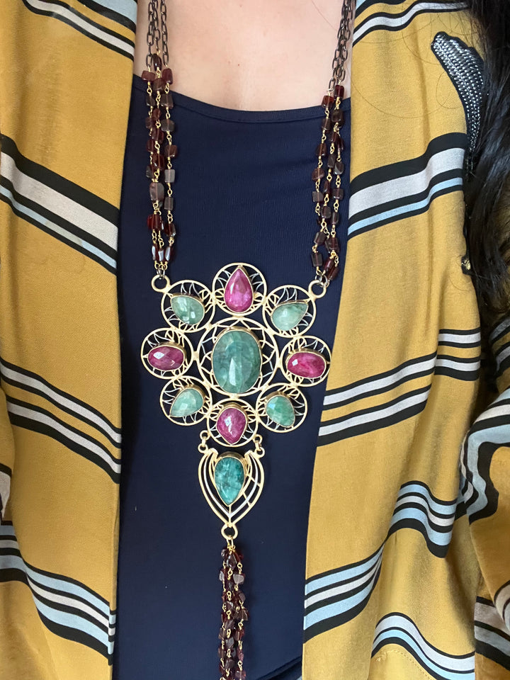 Statement Natural Sapphire Pendant Necklace - Elevate Your Elegance