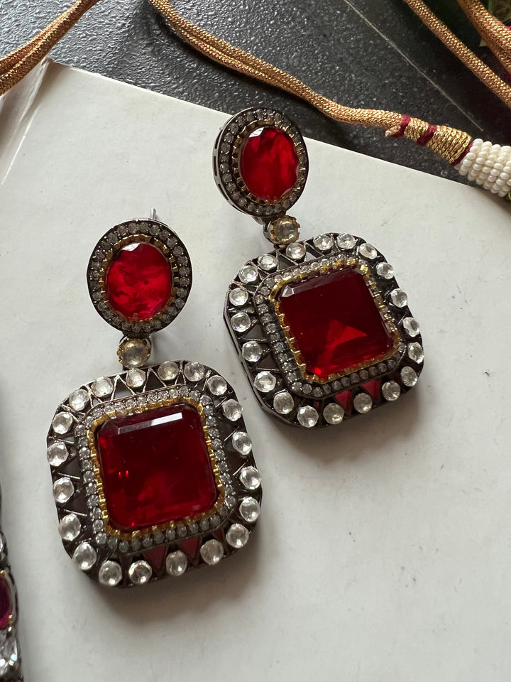 Victorian Red & Pink Necklace with Earrings - Regal Elegance for Wedding Parties!