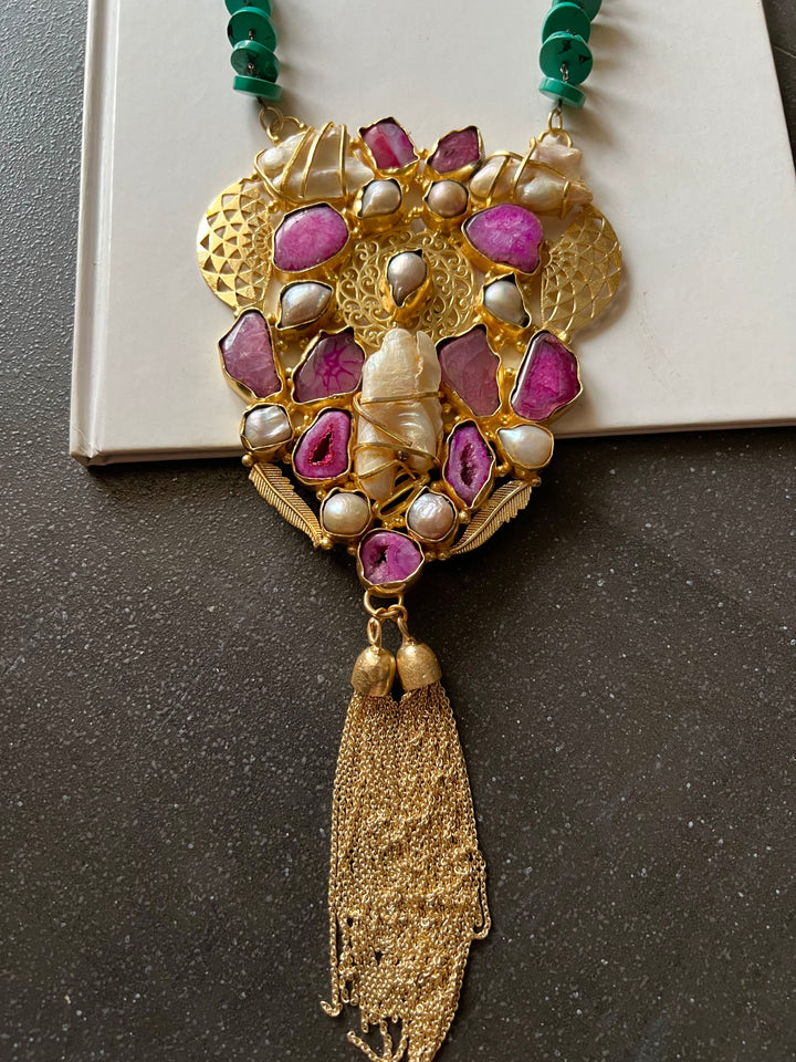 Elegant Pink Agate Baroque Pearls Statement Necklace - Turquoise & Gold Accents