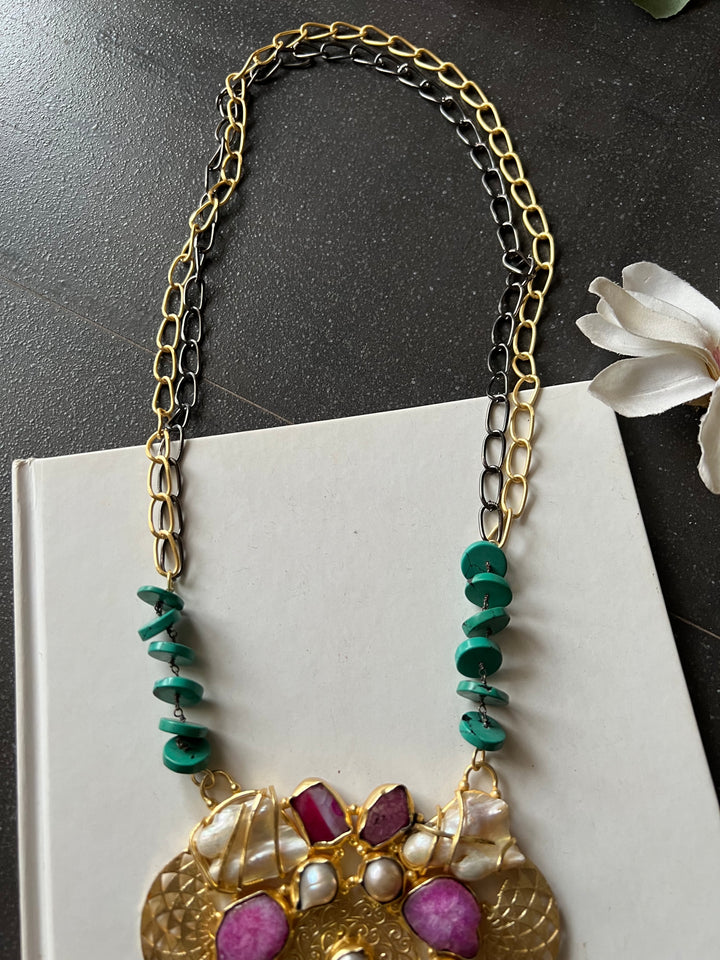 Elegant Pink Agate Baroque Pearls Statement Necklace - Turquoise & Gold Accents