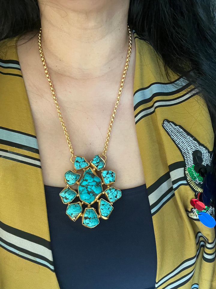 Exquisite Pendant Necklace - Elevate Your Elegance