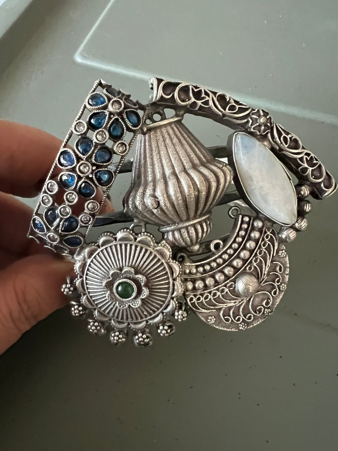 Elegant Fusion Handcuff - Premium Brass & Stone Craftsmanship