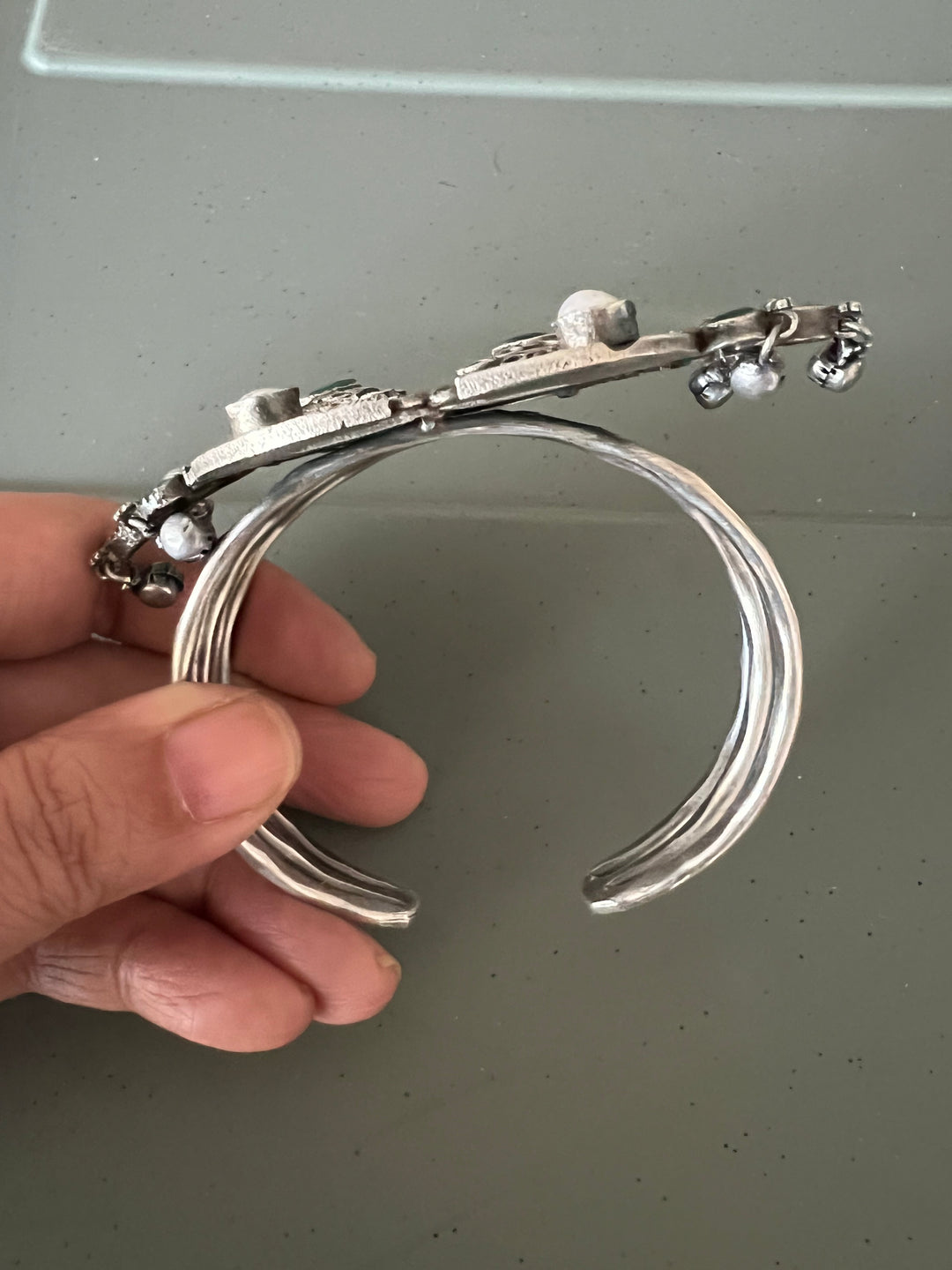 Elegant Fusion Handcuff - Premium Brass & Stone Craftsmanship