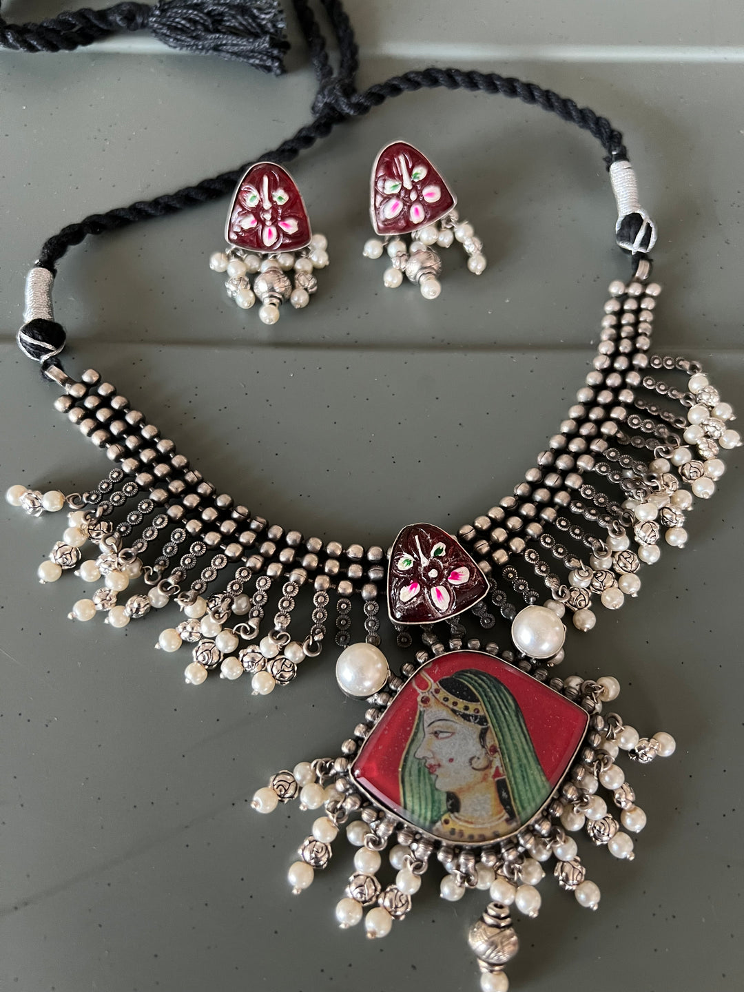 Elegant Necklace Set - Unmatched Quality and Style