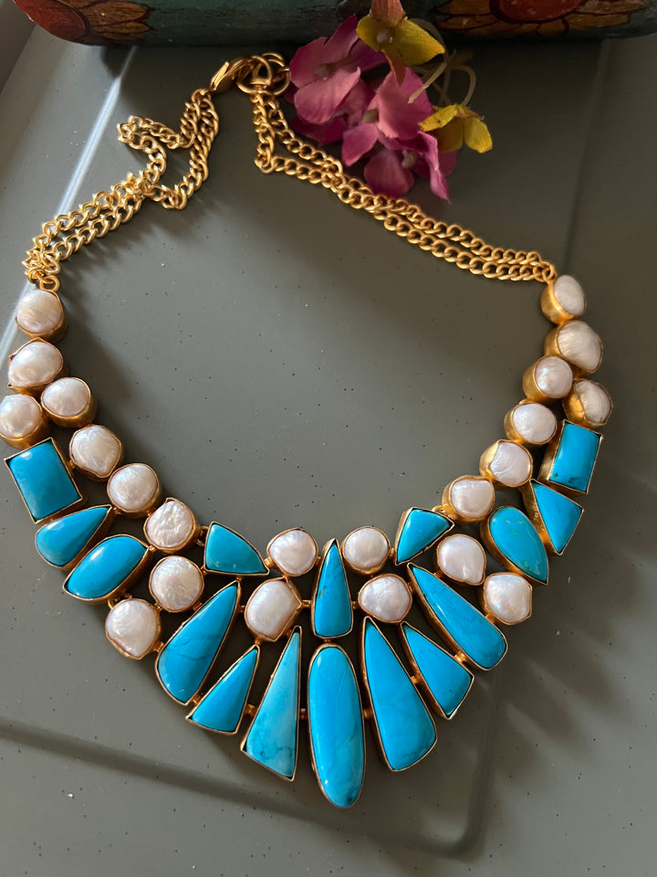 Statement Natural Stones Handmade Necklace - Elevate Your Elegance