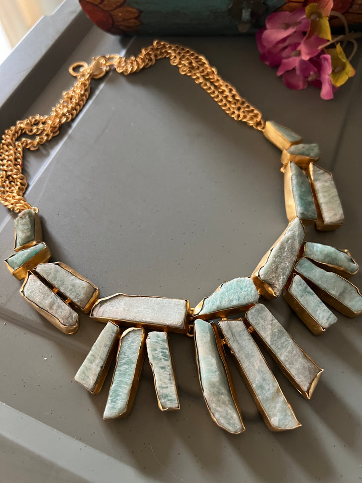 Statement Natural Stones Handmade Necklace - Elevate Your Elegance