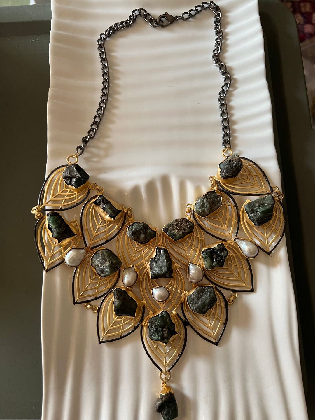 Statement Natural Raw Gemstones Handmade Necklace - Elevate Your Elegance