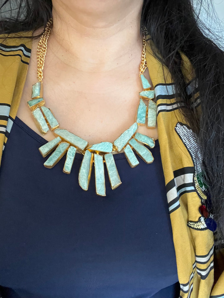 Statement Natural Stones Handmade Necklace - Elevate Your Elegance