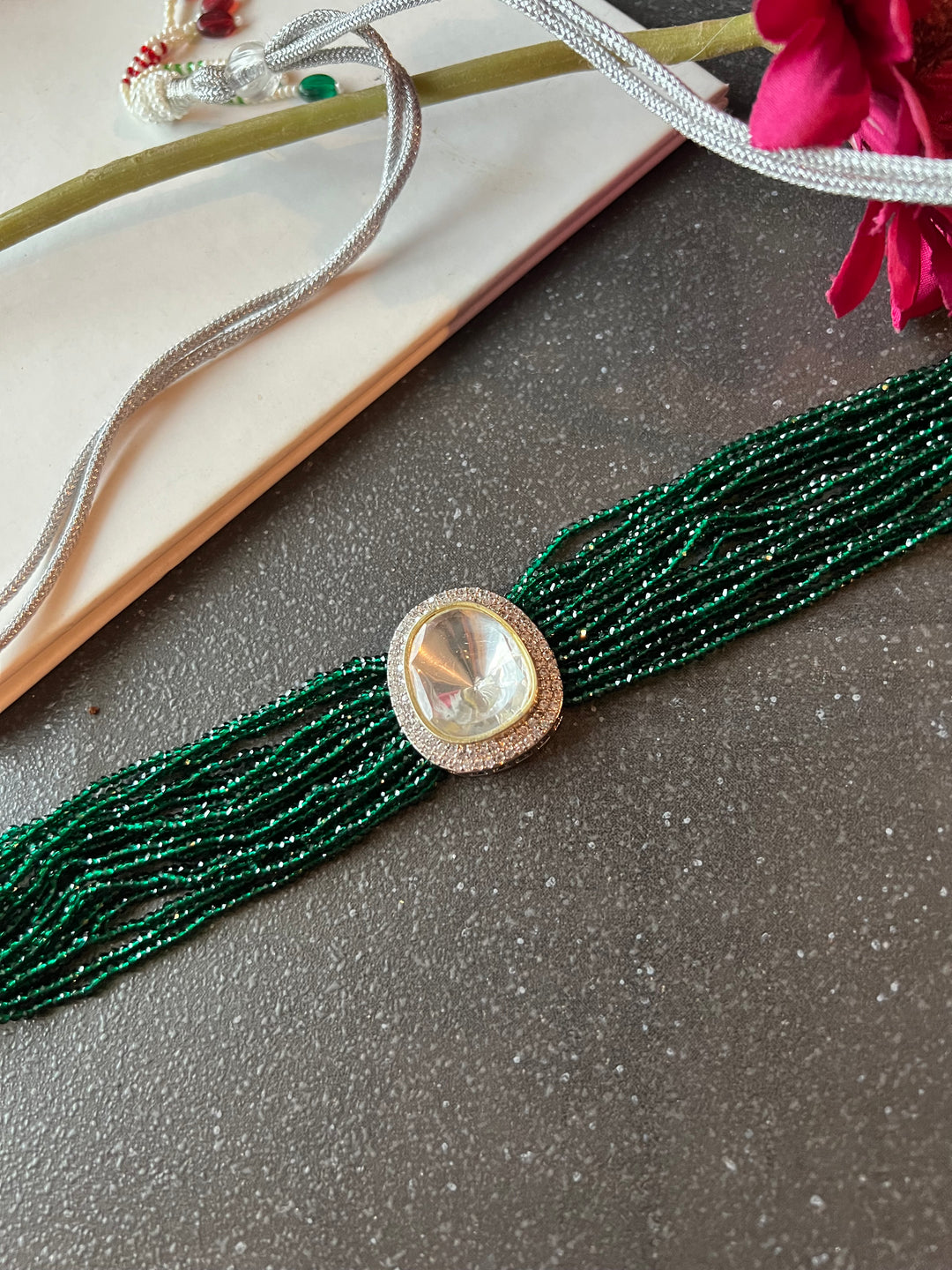 Minimalist Victorian Kundan Choker with Studs