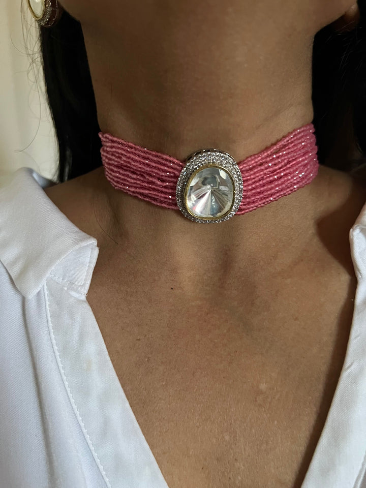 Minimalist Victorian Kundan Choker with Studs