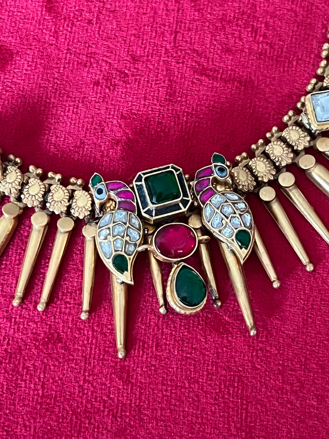 Elegant Jadau 925 Silver Necklace Set - Unmatched Quality and Style