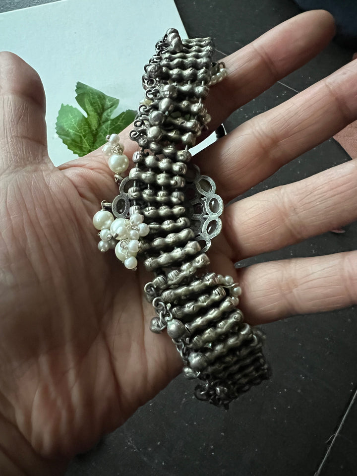 Vintage Artistic Choker with Earrings