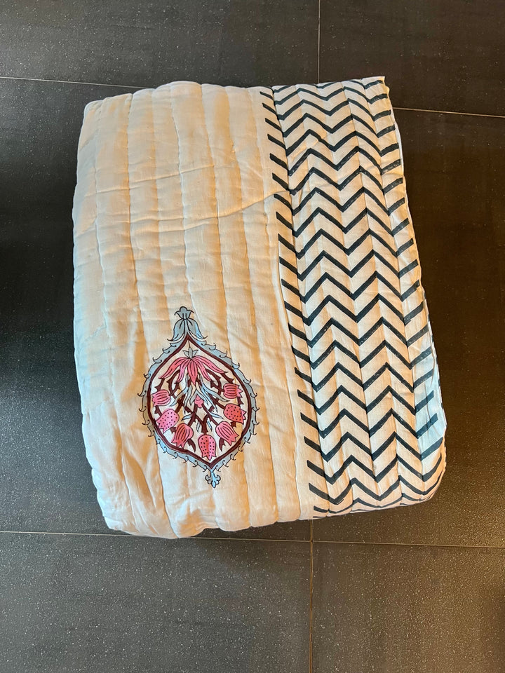 Double Bed Jaipur Quilt/ Queen Bed Jaipur Quilt/ Pure Cotton Quilt/ Hand Block Printed Quilt