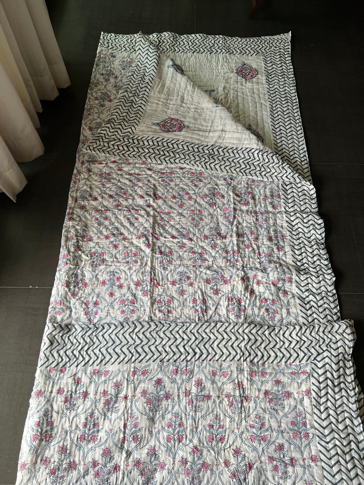 Double Bed Jaipur Quilt/ Queen Bed Jaipur Quilt/ Pure Cotton Quilt/ Hand Block Printed Quilt