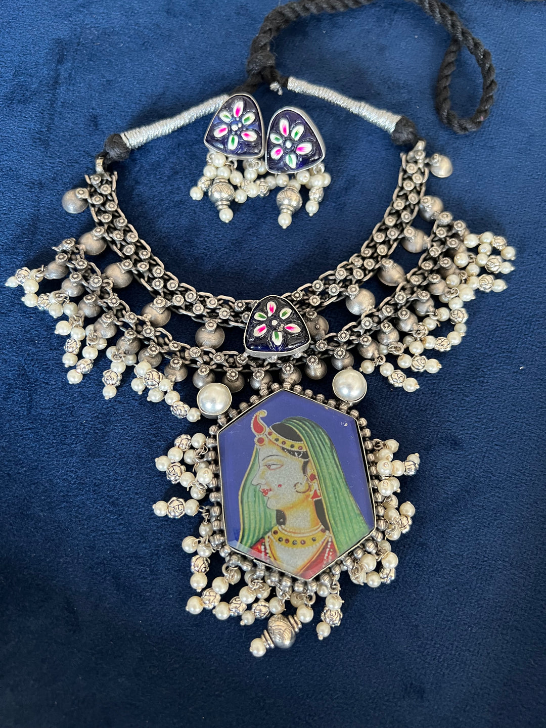 Elegant Necklace Set - Unmatched Quality and Style