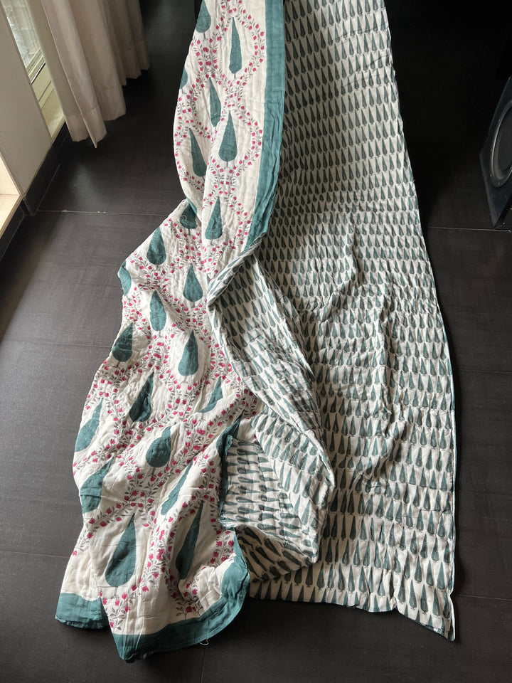 Double Bed Jaipur Quilt/ Queen Bed Jaipur Quilt/ Pure Cotton Quilt/ Hand Block Printed Quilt
