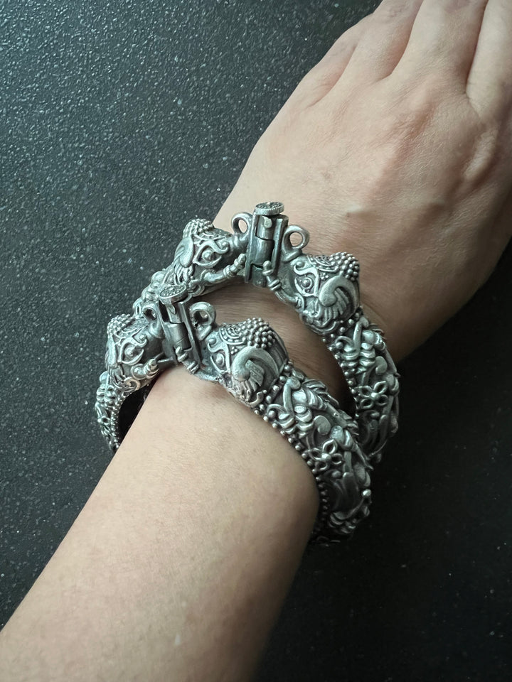 Elegant Brass Elephant Kada - Premium Quality Silver Replica